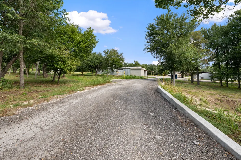 301 Dews Road Leander, TX 78641