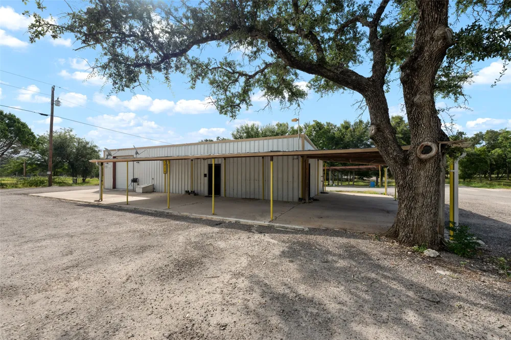 301 Dews Road Leander, TX 78641