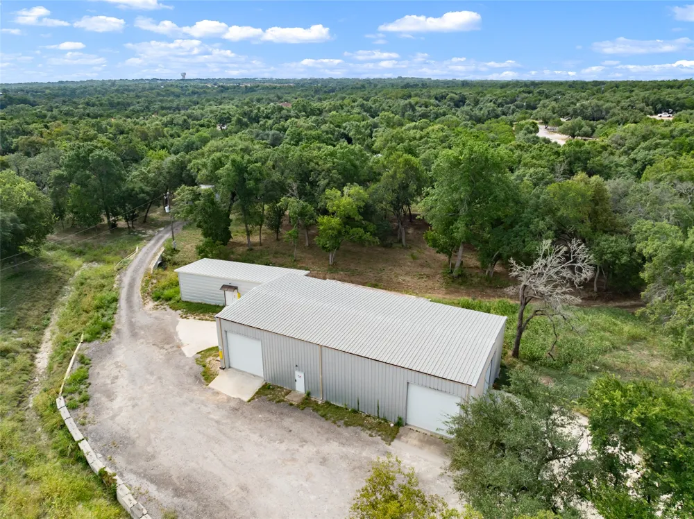 301 Dews Road Leander, TX 78641