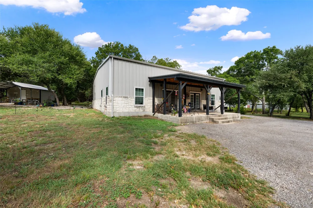 301 Dews Road Leander, TX 78641
