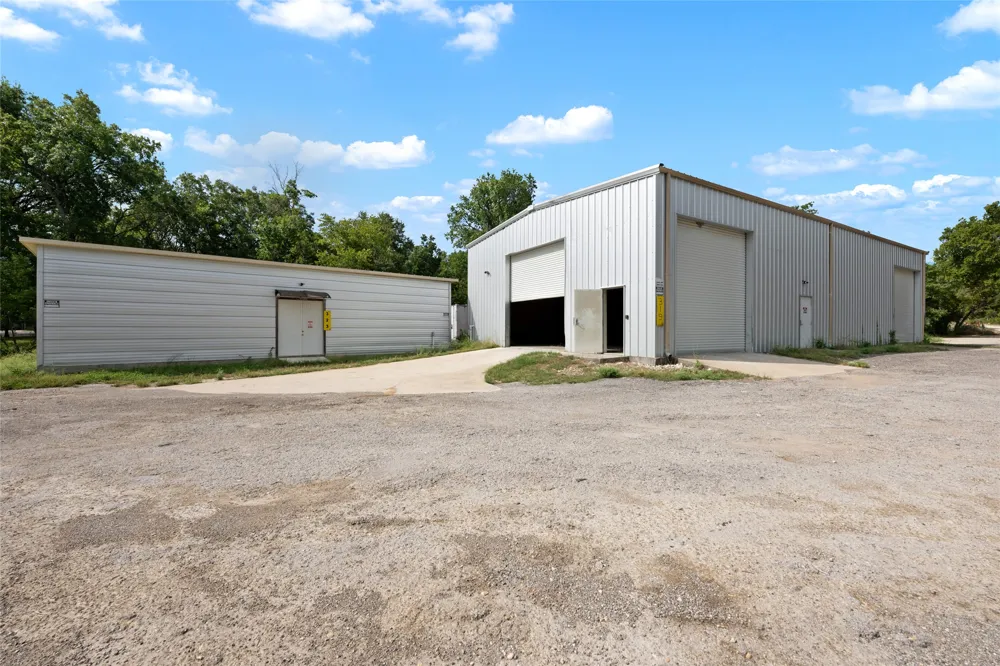 301 Dews Road Leander, TX 78641