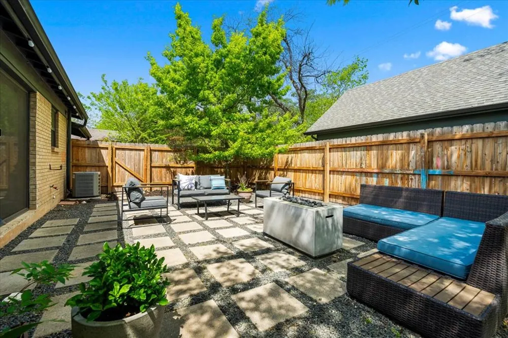 1808 Forest Hill Drive #A Austin, TX 78745