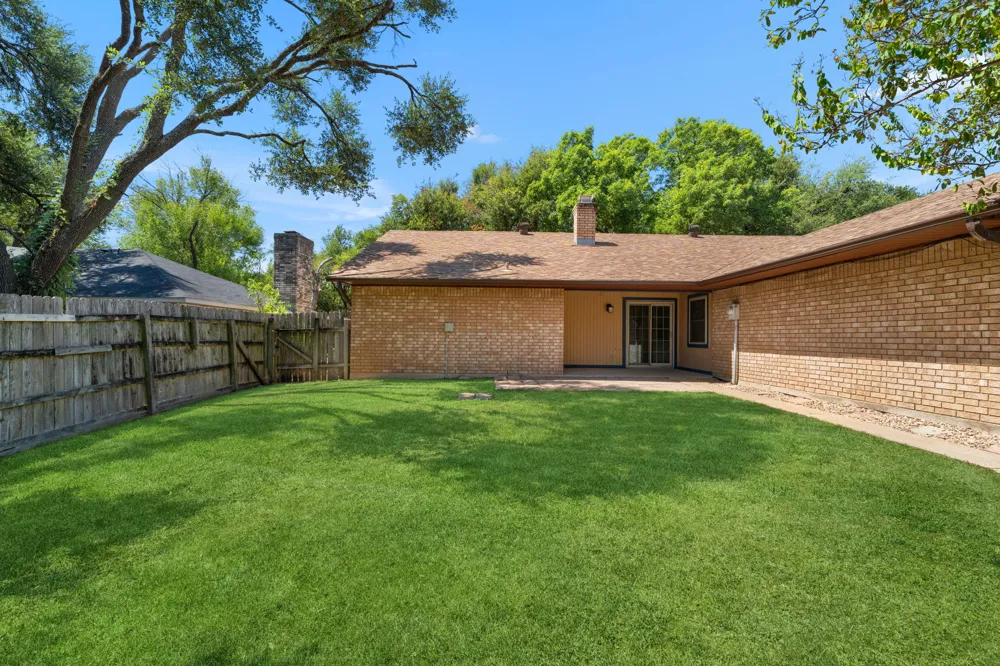 2202 Winchester Drive Temple, TX 76502