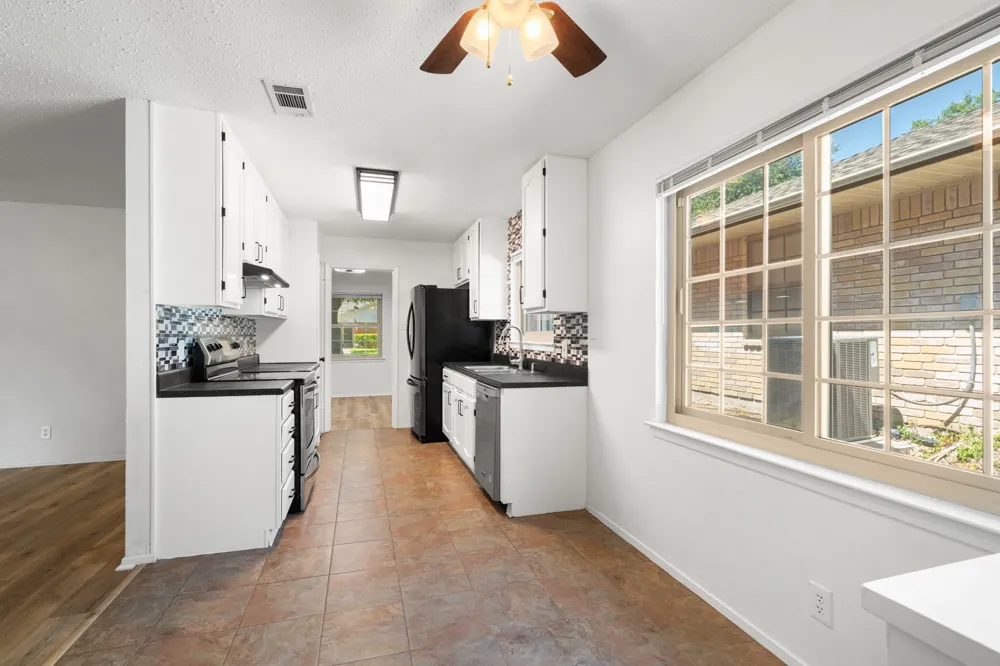 2202 Winchester Drive Temple, TX 76502