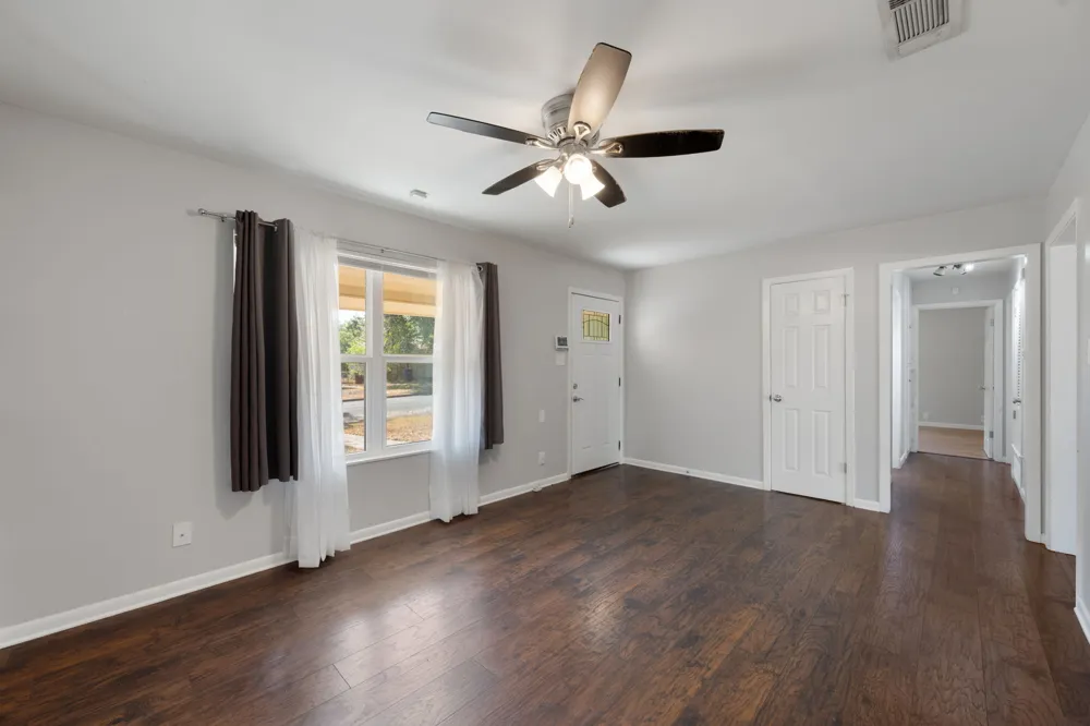 11604 Oaks Drive Austin, TX 78753