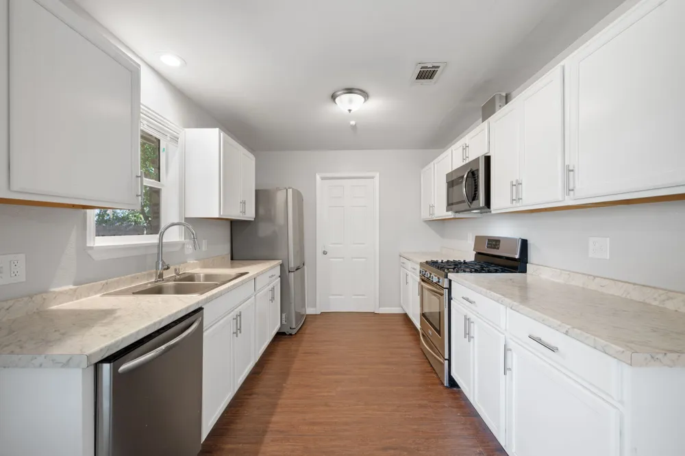 11604 Oaks Drive Austin, TX 78753