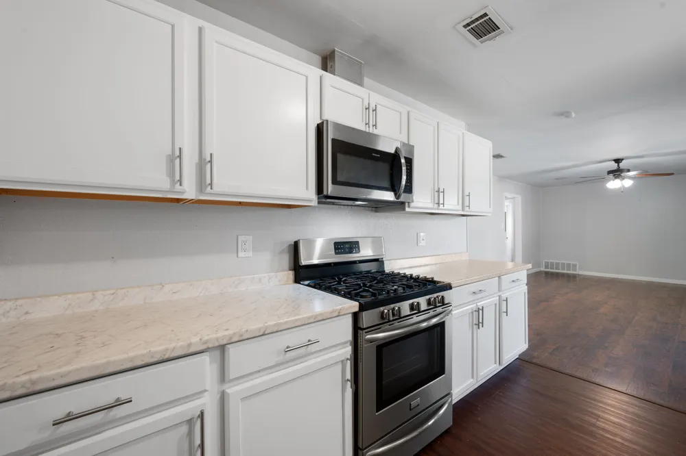 11604 Oaks Drive Austin, TX 78753