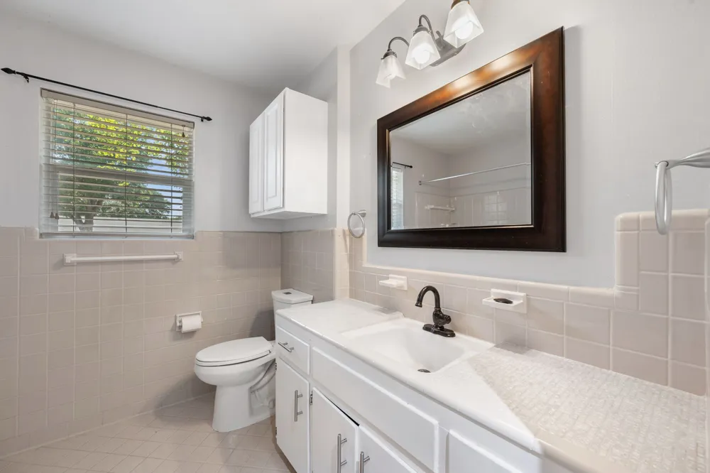 11604 Oaks Drive Austin, TX 78753