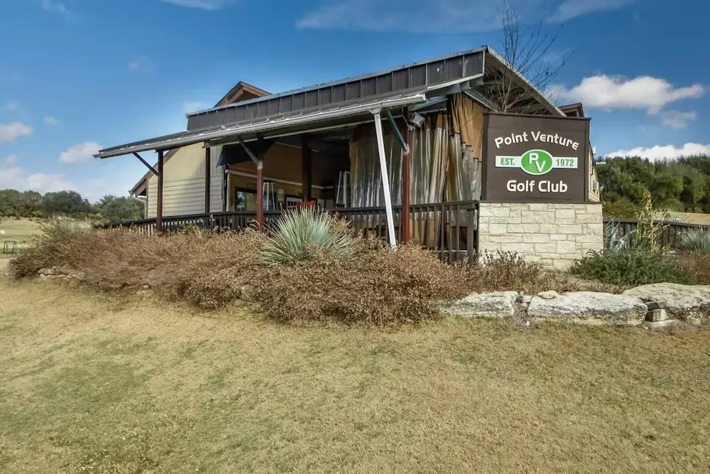 18803 Hogan Circle #14 Point Venture, TX 78645