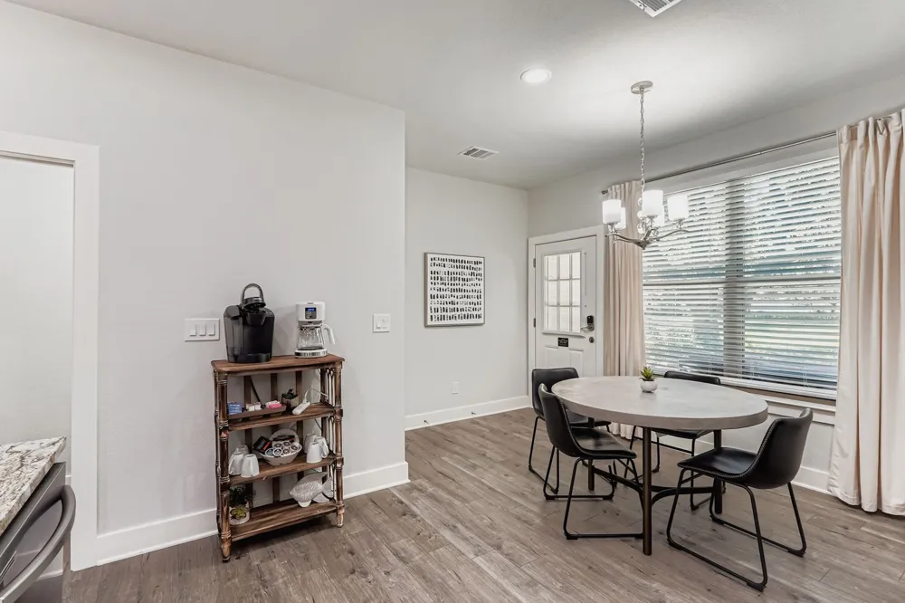 18803 Hogan Circle #14 Point Venture, TX 78645