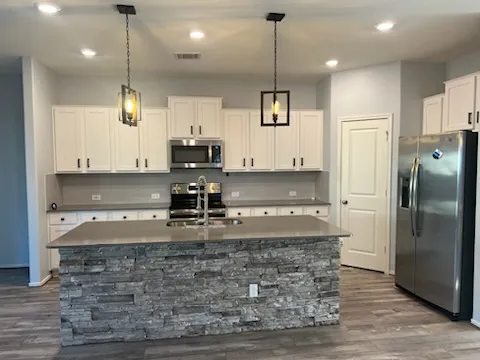 424 Cosmos Lane Jarrell, TX 76537