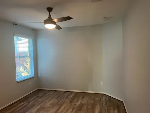 424 Cosmos Lane Jarrell, TX 76537