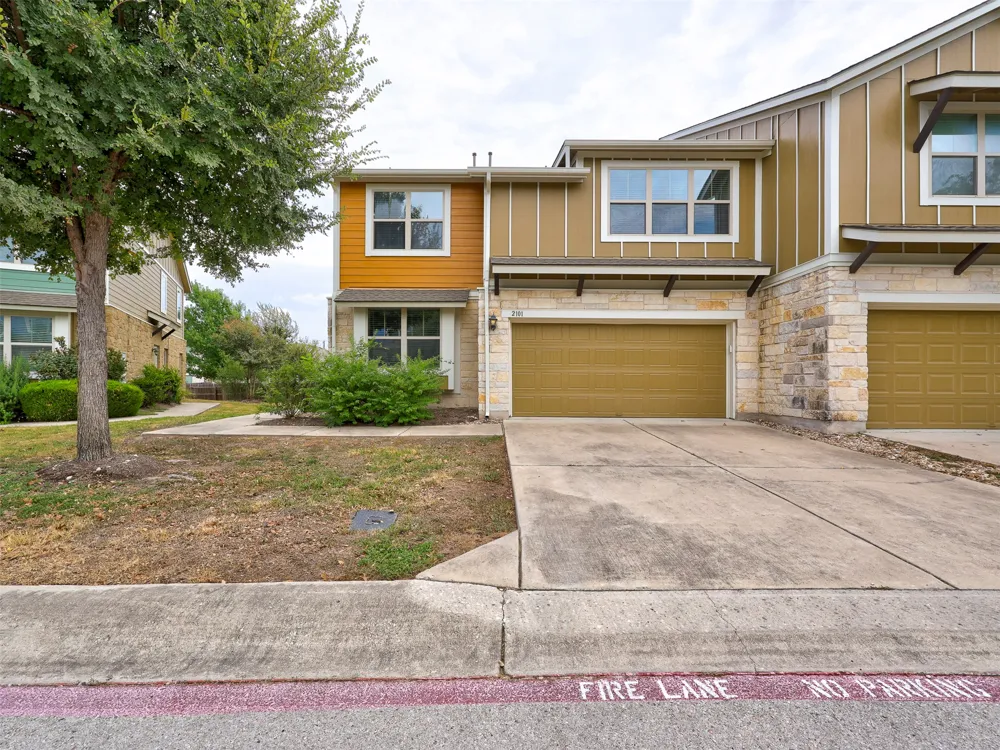 1620 Bryant Drive #2101 Round Rock, TX 78664