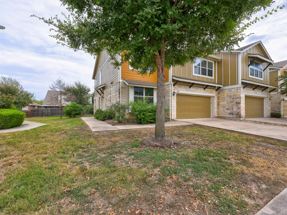 1620 Bryant Drive #2101 Round Rock, TX 78664