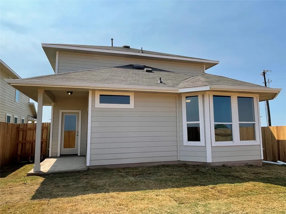 163 Tempest Trail Maxwell, TX 78656