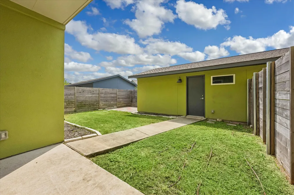 8800 Whitter Drive #58 Austin, TX 78747