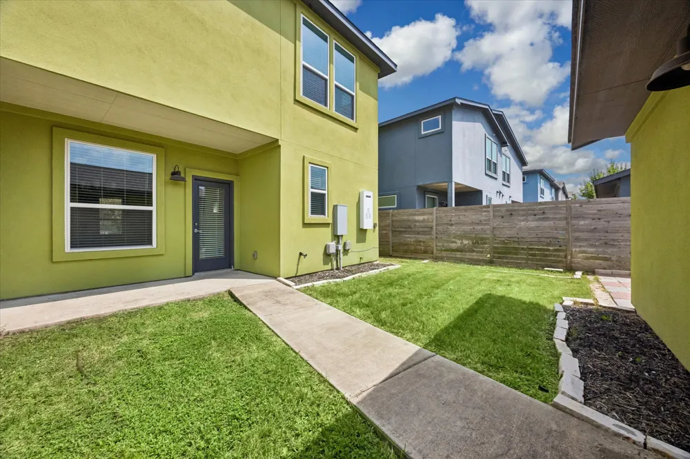 8800 Whitter Drive #58 Austin, TX 78747