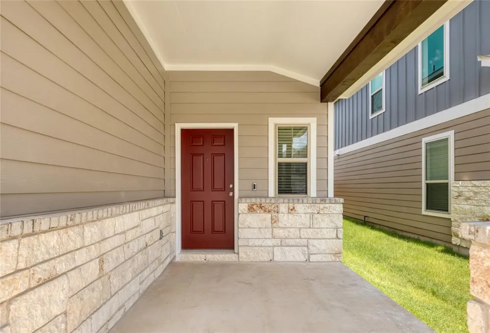 173 Purple Sandpiper Lane Leander, TX 78641
