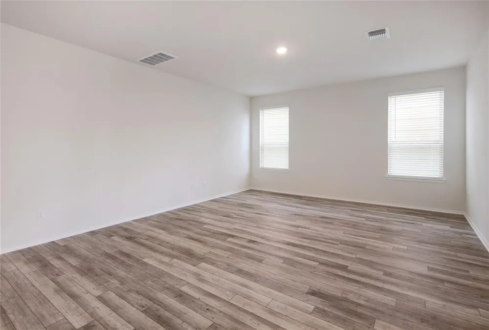 173 Purple Sandpiper Lane Leander, TX 78641
