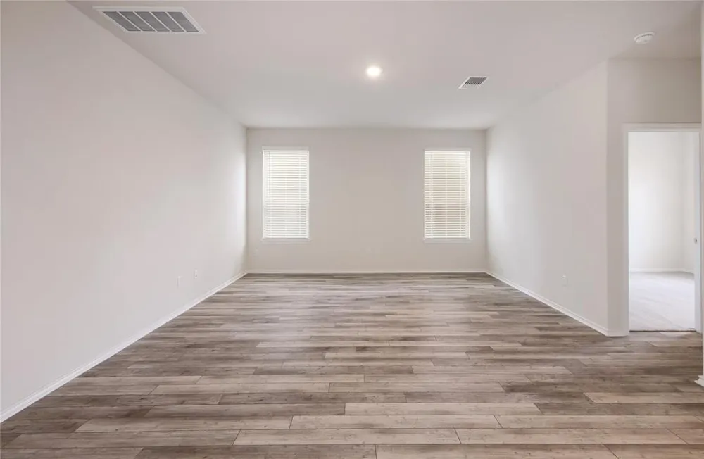 173 Purple Sandpiper Lane Leander, TX 78641