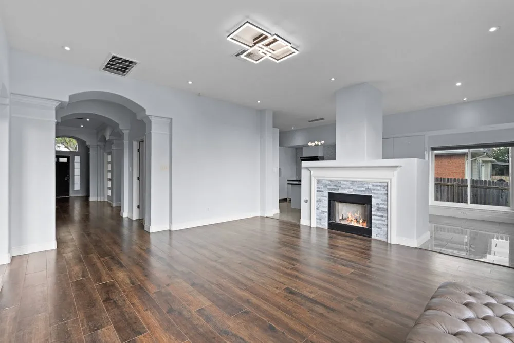 911 Indian Run Drive Pflugerville, TX 78660