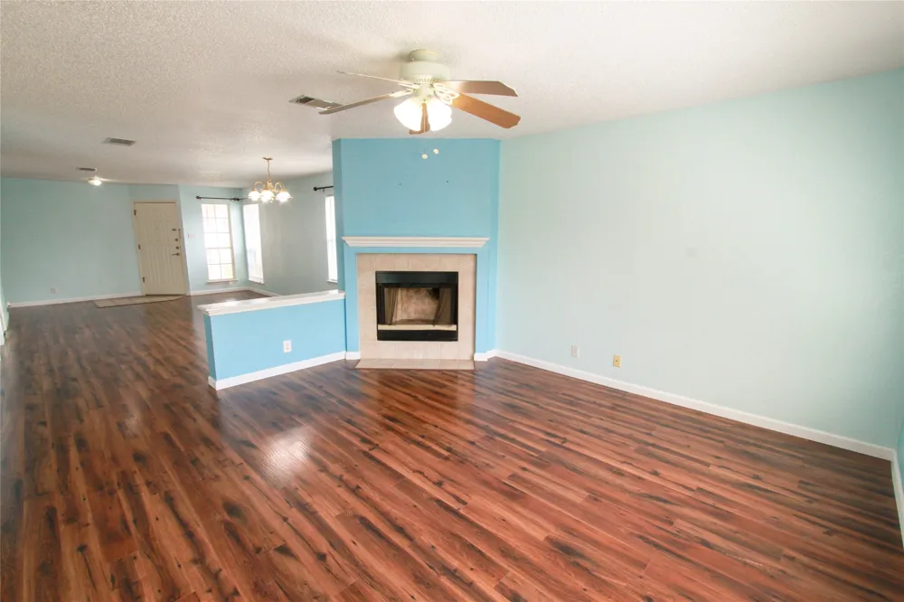9705 DALEWOOD DRIVE Austin, TX 78729