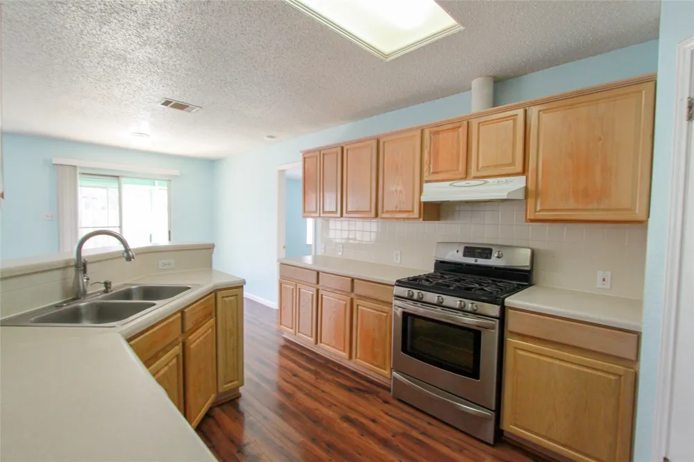 9705 DALEWOOD DRIVE Austin, TX 78729