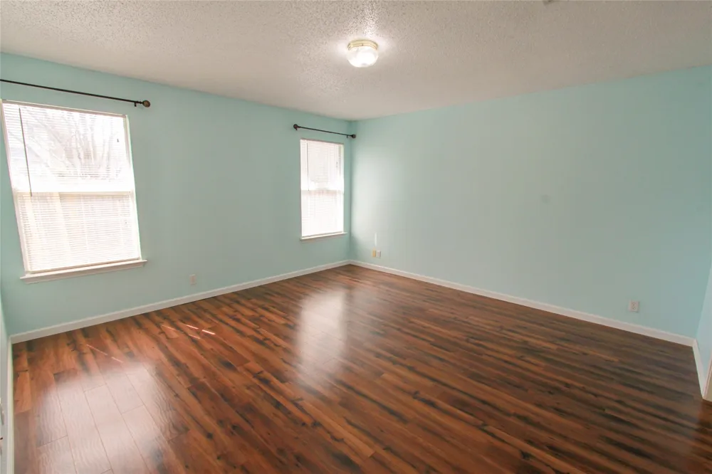 9705 DALEWOOD DRIVE Austin, TX 78729