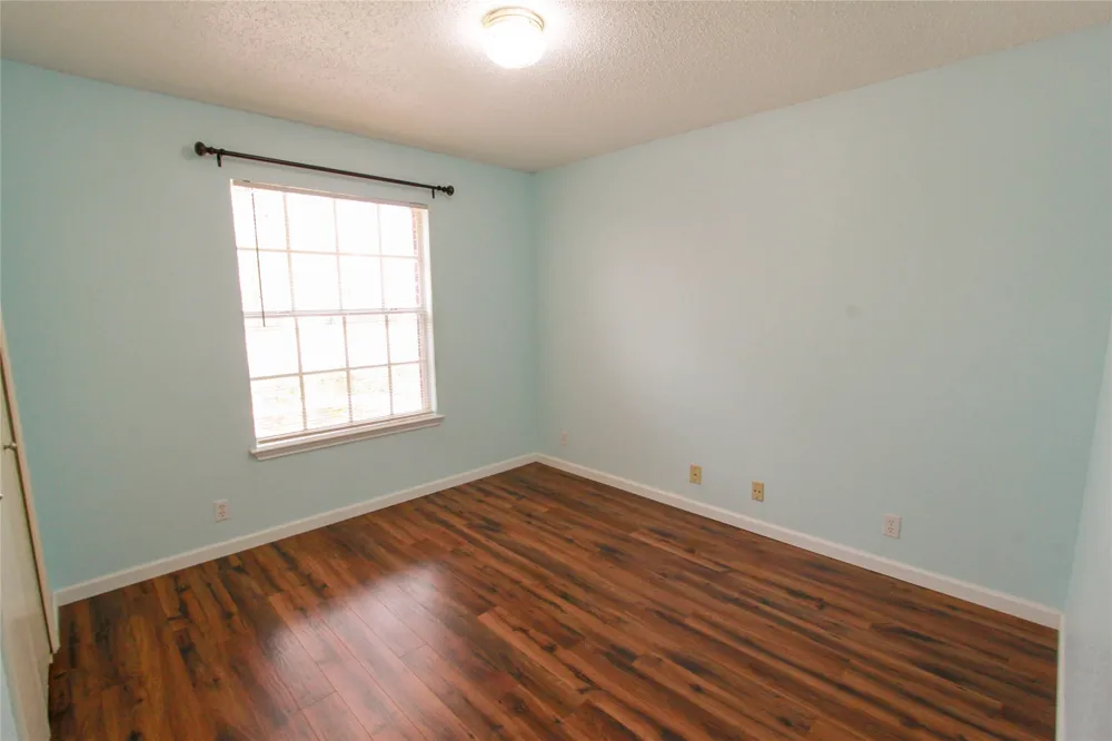 9705 DALEWOOD DRIVE Austin, TX 78729