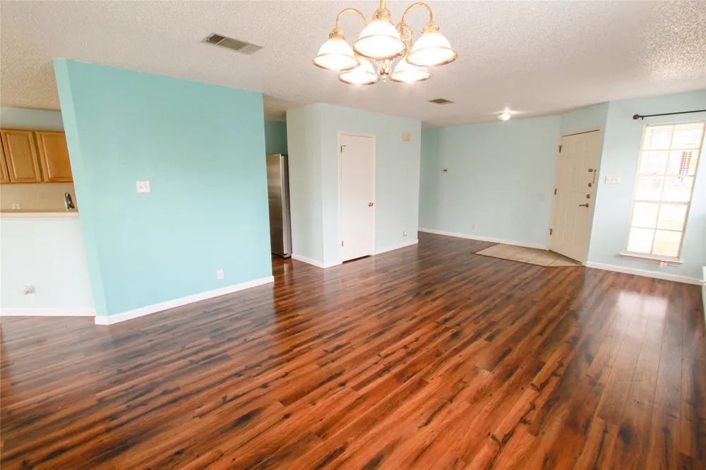 9705 DALEWOOD DRIVE Austin, TX 78729