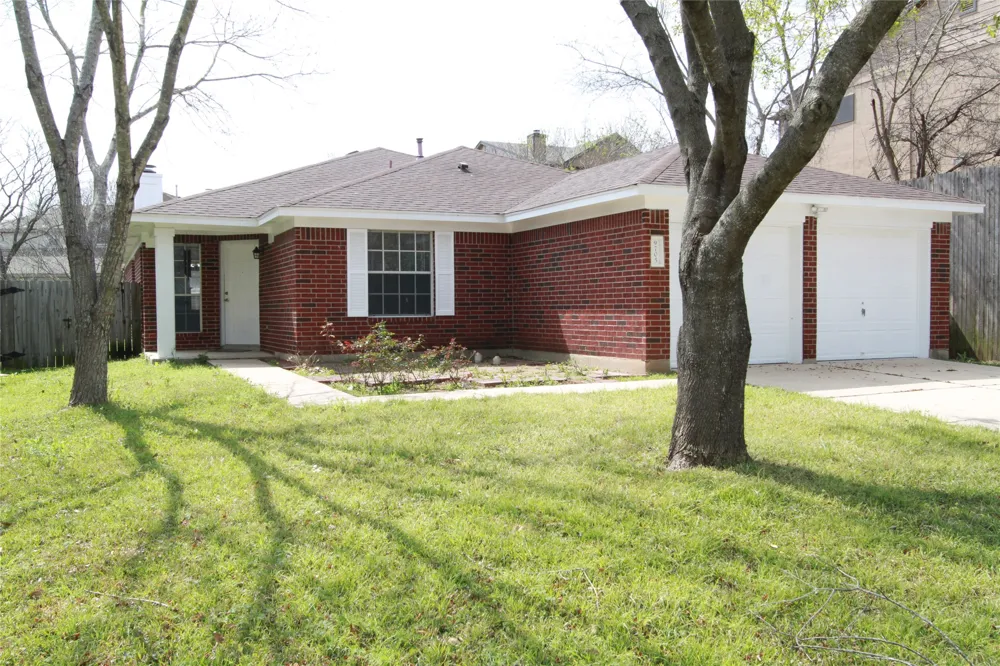 9705 DALEWOOD DRIVE Austin, TX 78729