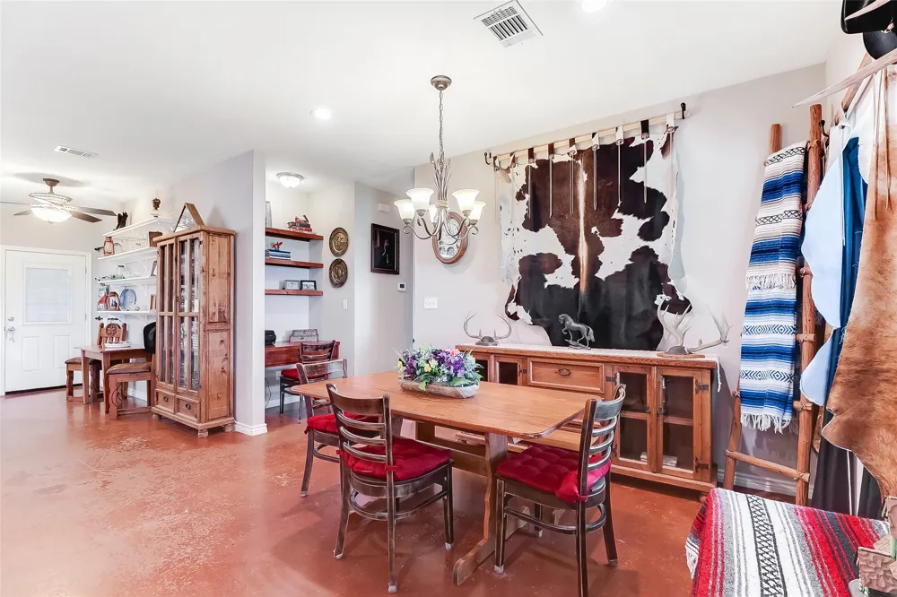 2271 County Road 112 Burnet, TX 78611