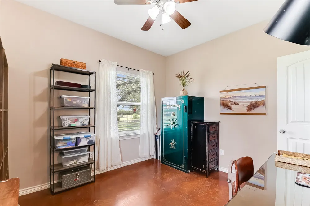 2271 County Road 112 Burnet, TX 78611
