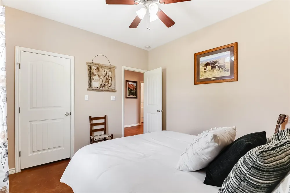 2271 County Road 112 Burnet, TX 78611