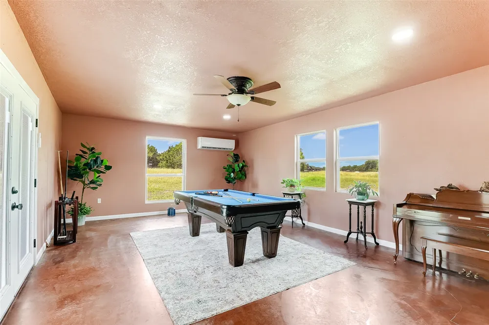 2271 County Road 112 Burnet, TX 78611