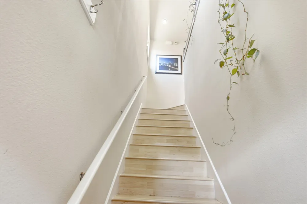 1601 Miriam Avenue #213 Austin, TX 78702