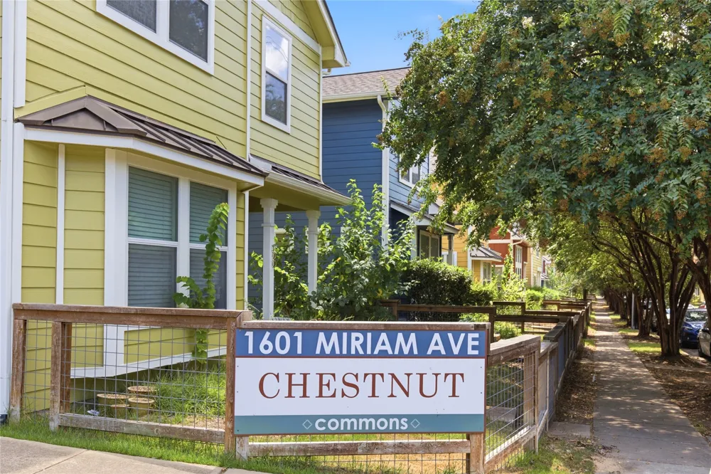 1601 Miriam Avenue #213 Austin, TX 78702