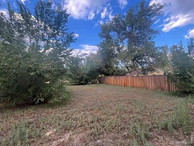 207 5th Avenue Longmont, CO 80501
