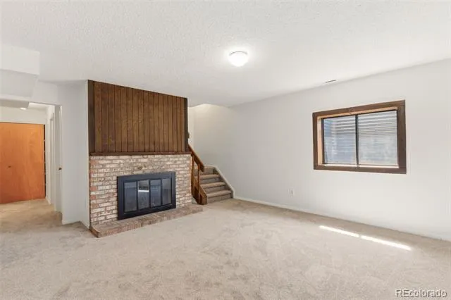 2210 Farnsworth Drive Colorado Springs, CO 80916