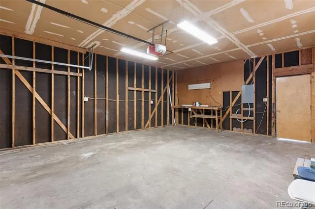 2210 Farnsworth Drive Colorado Springs, CO 80916