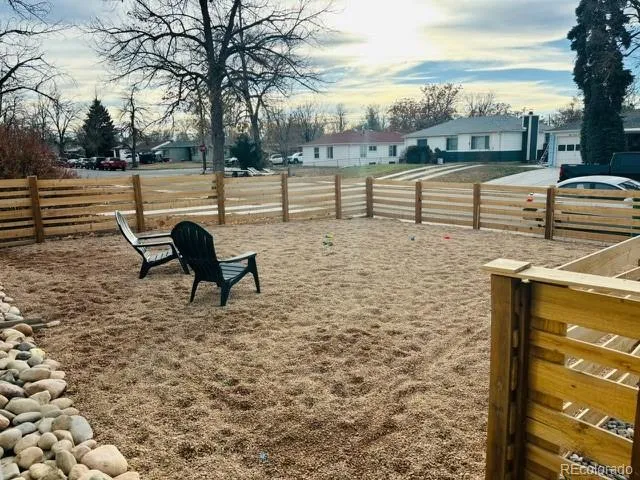 822 Geneva Street Aurora, CO 80010