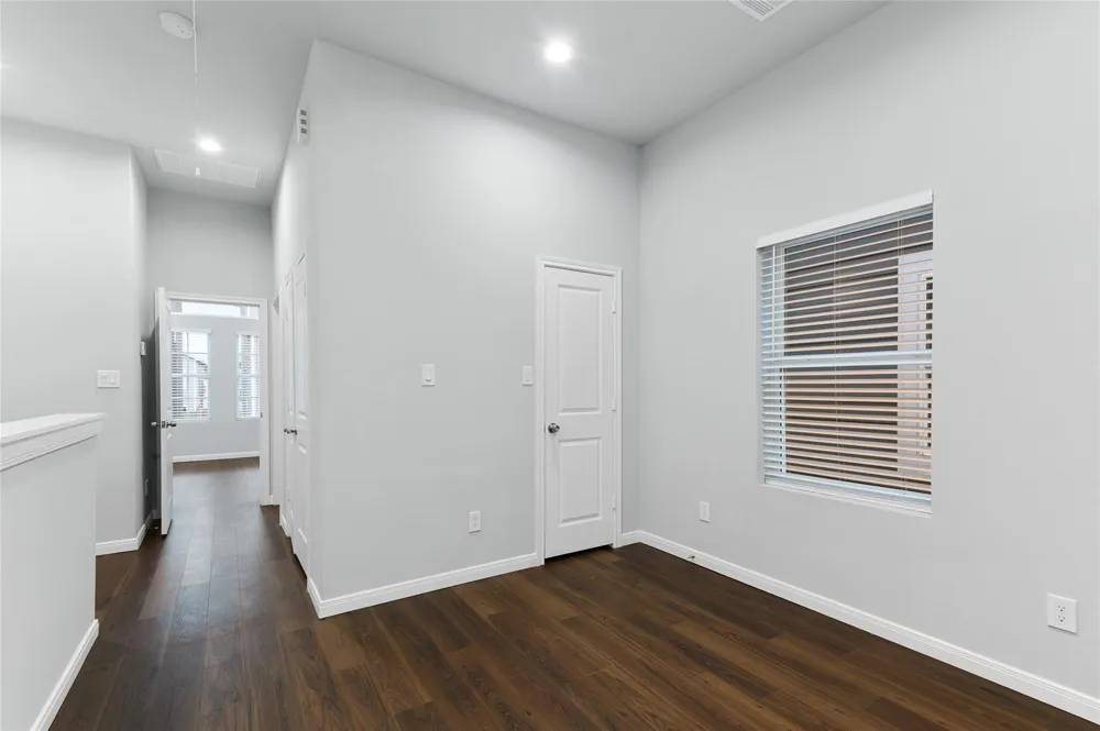 4919 Paradigm Lane Spring, TX 77379