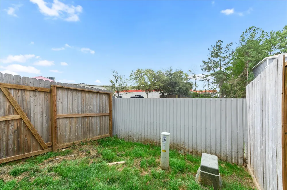 4919 Paradigm Lane Spring, TX 77379