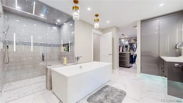 463 Locust Street Denver, CO 80220