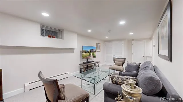 463 Locust Street Denver, CO 80220