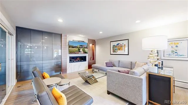 463 Locust Street Denver, CO 80220
