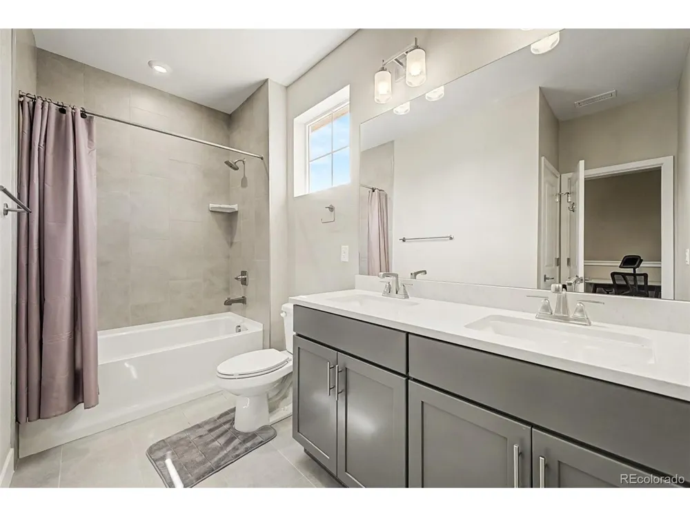 6202 W 28th Court Denver, CO 80214