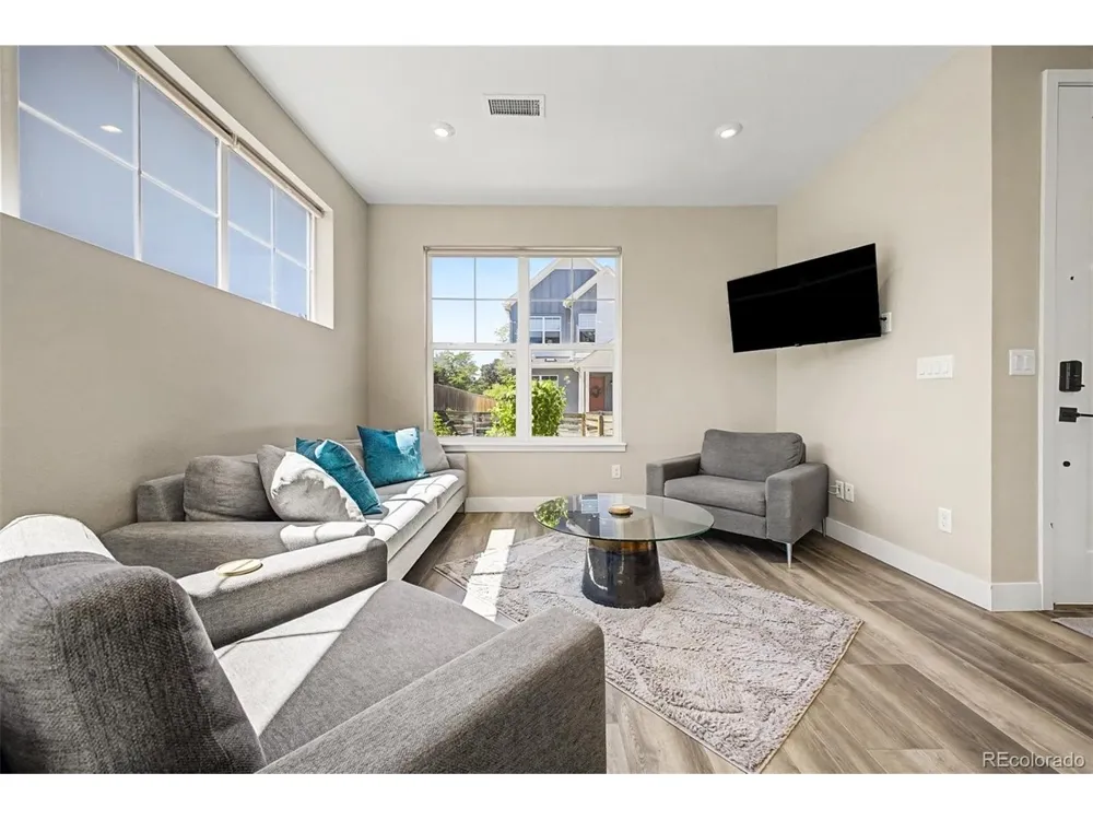 6202 W 28th Court Denver, CO 80214