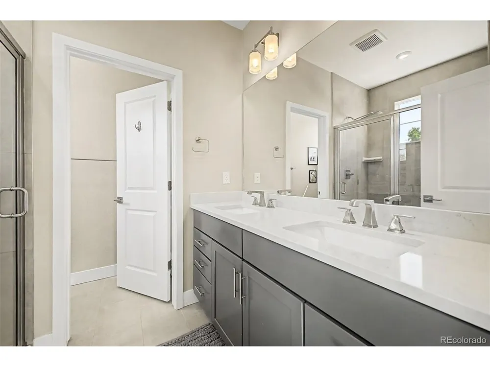 6202 W 28th Court Denver, CO 80214