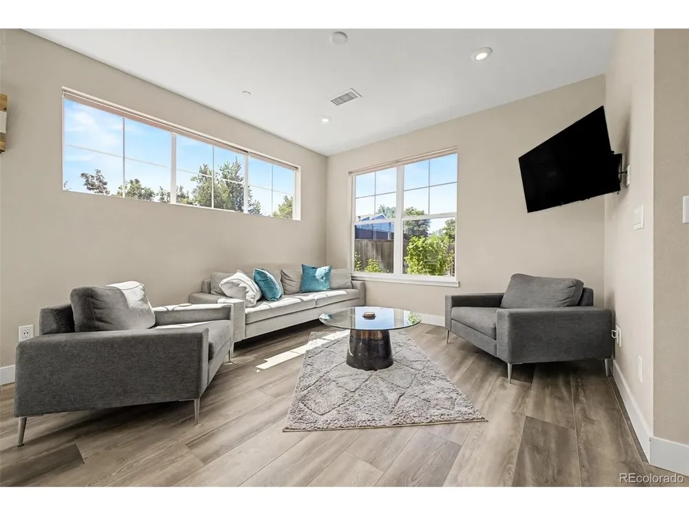6202 W 28th Court Denver, CO 80214